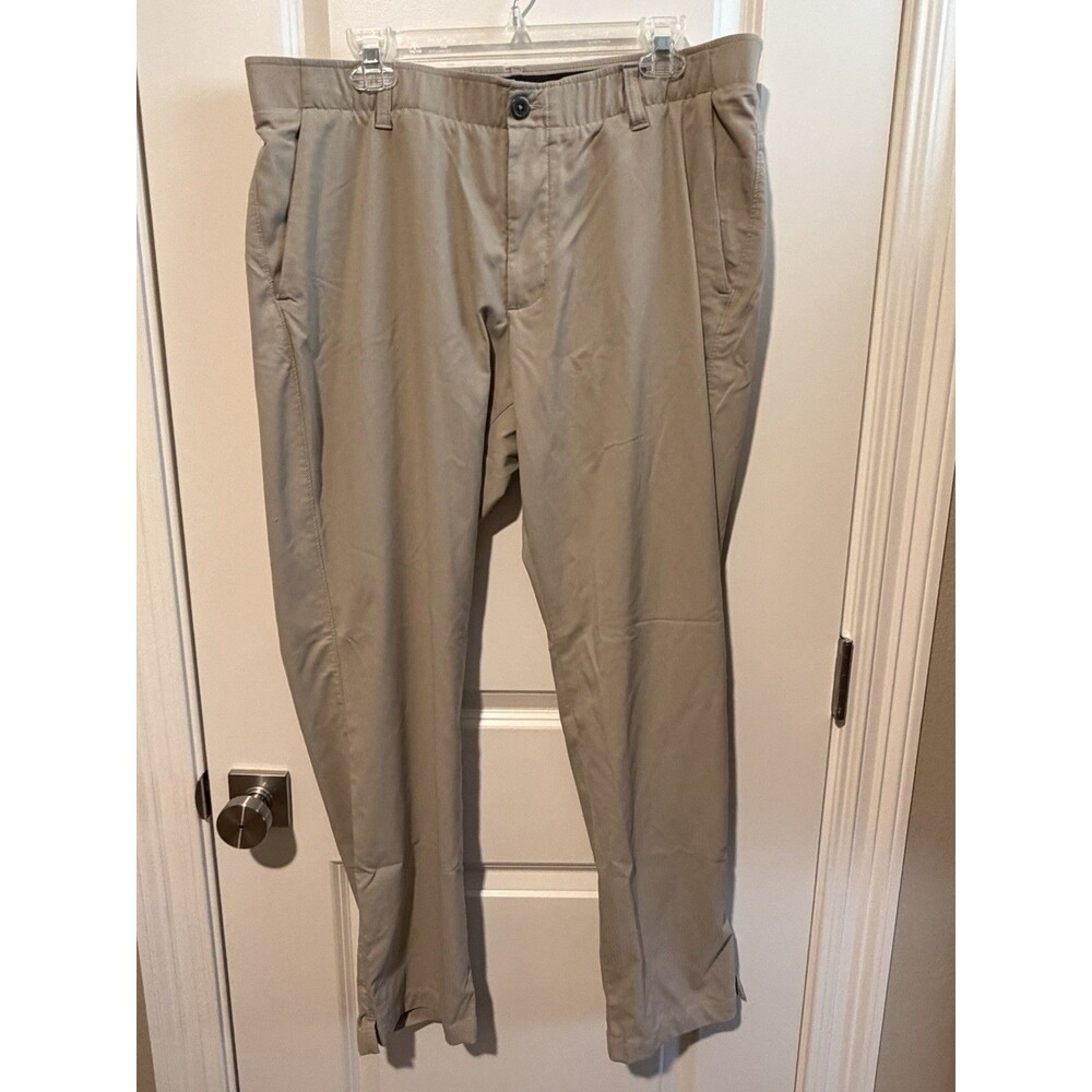 Under Armour Golf Pants Mens 38x32 Khaki Tan Stretch Performance Tapered